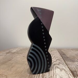 Vintage 90s John Bergen 1993 Signed Black and White Postmodern Vase